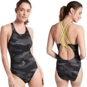 Athleta Freestyle Camo Camoflauge One Piece Swimsuit